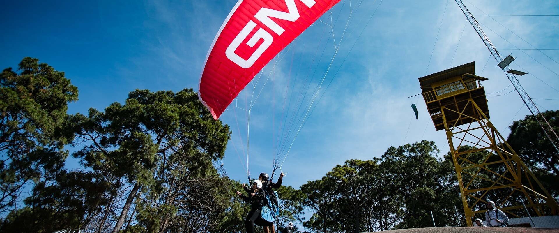vuelo en parapente en valle de bravo